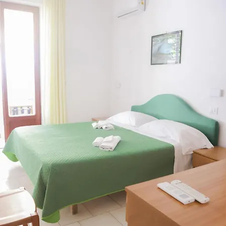 Cesotta Hotel 3*