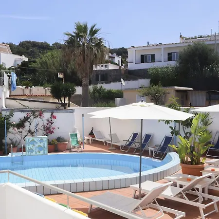Cesotta Hotel 3*